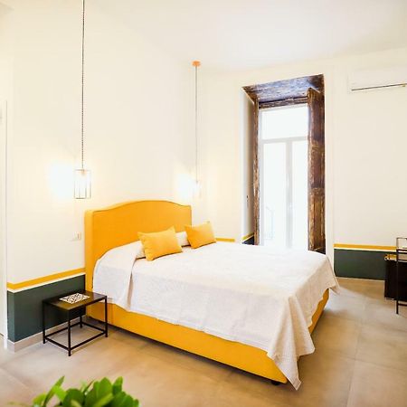 A I R Sant'Anna Bed & Breakfast Наполи Екстериор снимка