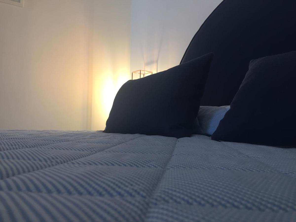 A I R Sant'Anna Bed & Breakfast Наполи Екстериор снимка