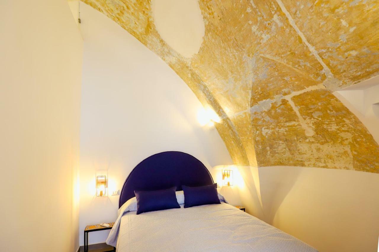 A I R Sant'Anna Bed & Breakfast Наполи Екстериор снимка