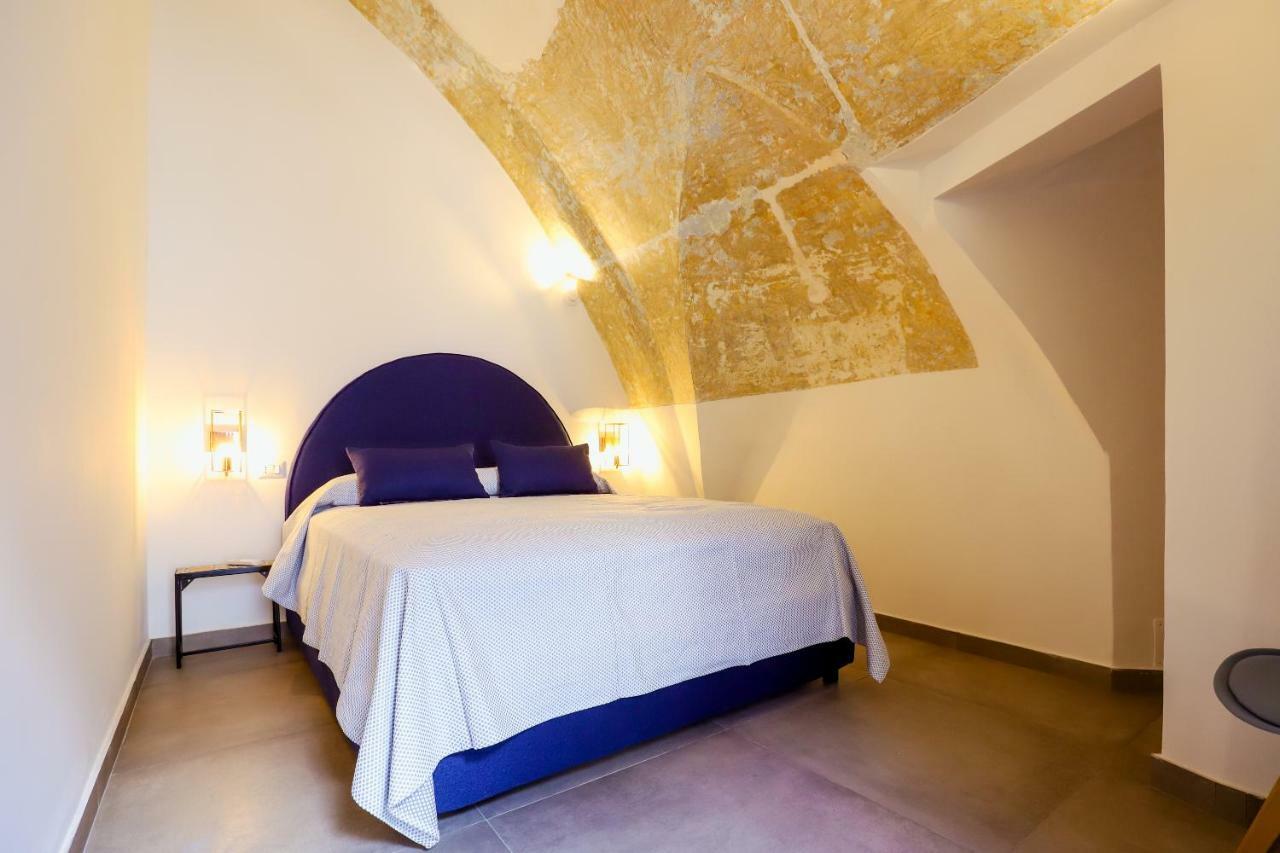 A I R Sant'Anna Bed & Breakfast Наполи Екстериор снимка