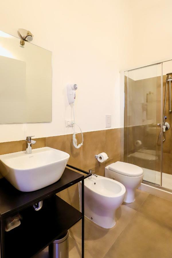 A I R Sant'Anna Bed & Breakfast Наполи Екстериор снимка